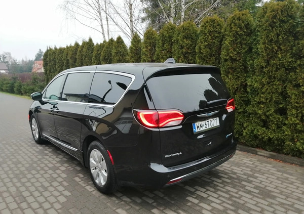 Chrysler Pacifica cena 139000 przebieg: 98425, rok produkcji 2019 z Mogilno małe 56